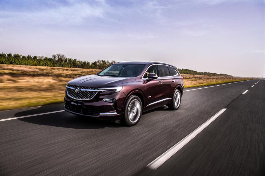  Buick Enclave Avenir 2019 года  (CN) (фото 5 из 9)